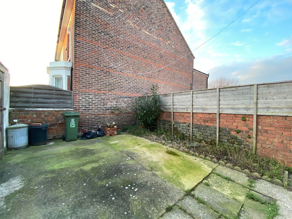 Property photo 2 of 10 Image