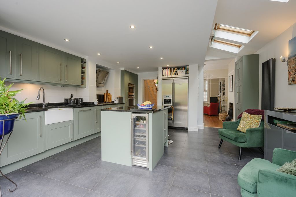 Property photo 3 of 17 Picture No. 04