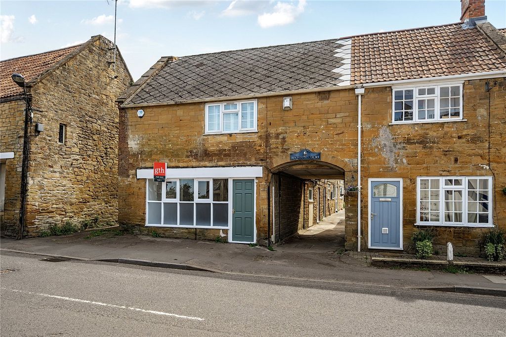 Property photo 1 of 11 Picture No. 24