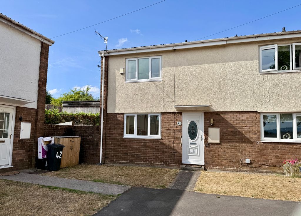 Property photo 2 of 16