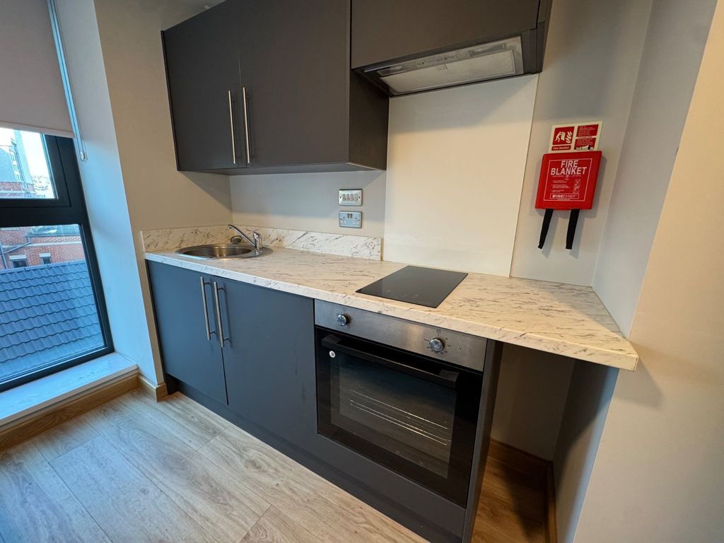 Property photo 2 of 11 Picture No. 04