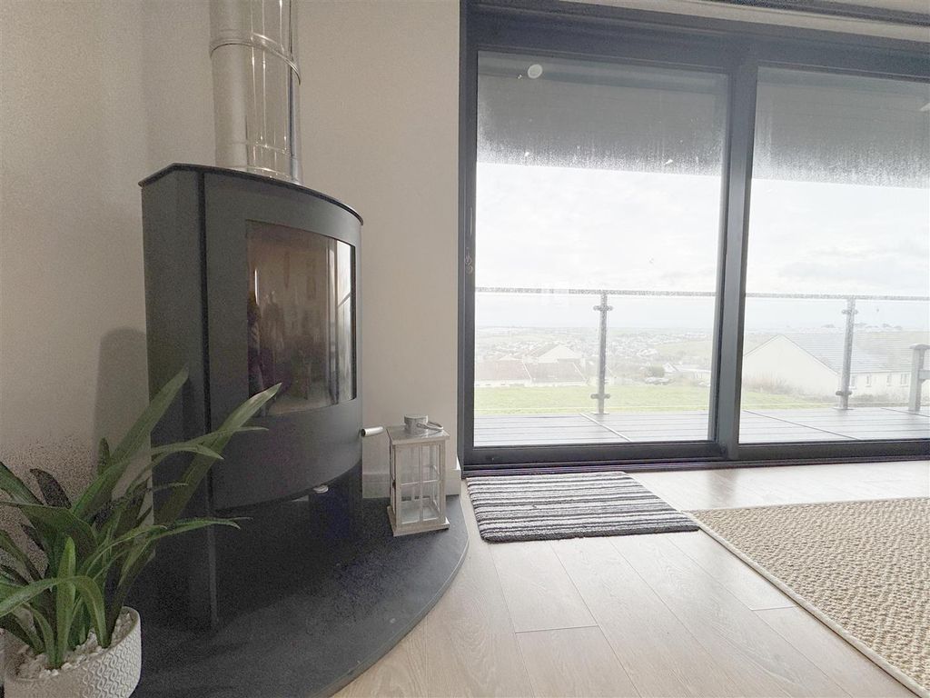 Additional image 8 of 3 bed property for saleGwythian Way, Perranporth TR6
