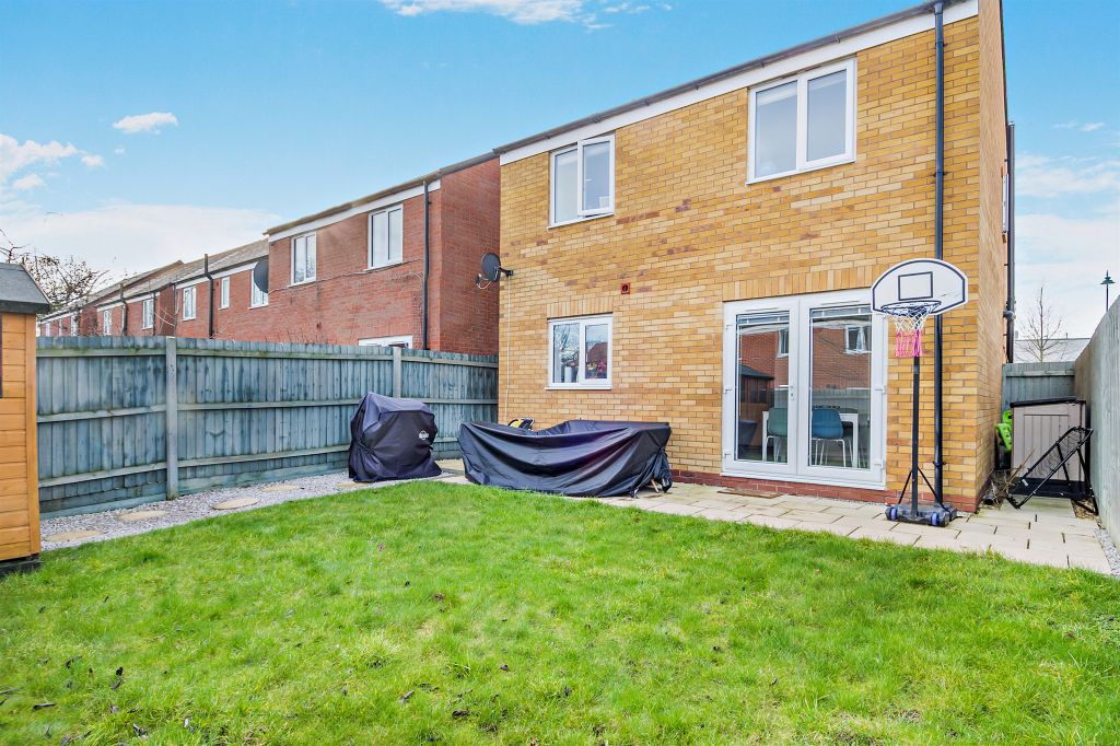 Property photo 2 of 15