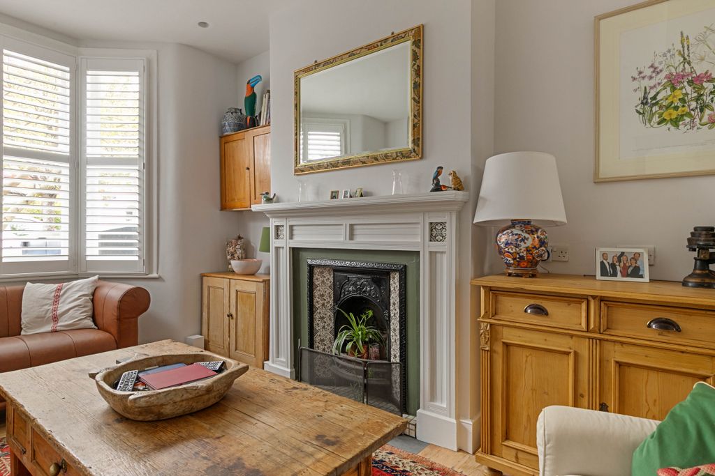 Property photo 3 of 16