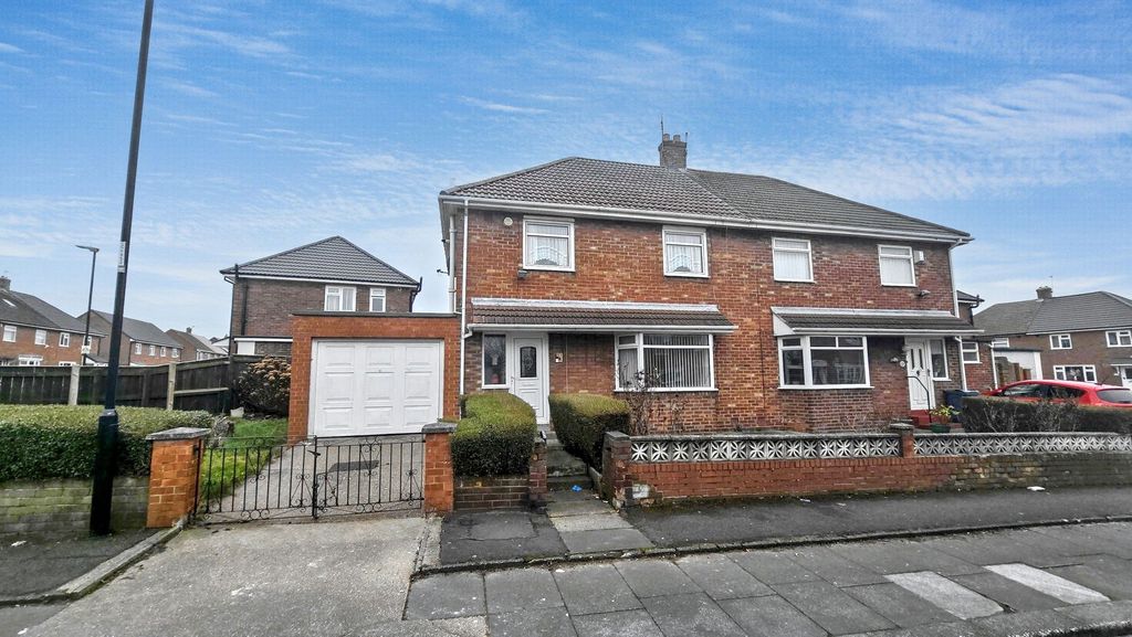 Property photo 1 of 14