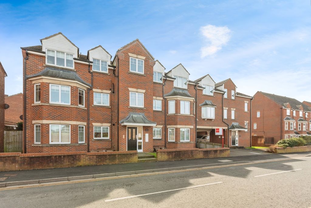 Property photo 1 of 18 Photo