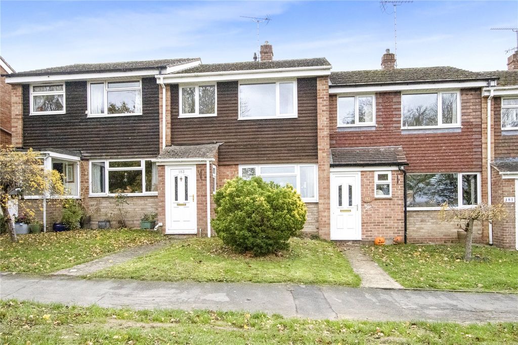 Property photo 2 of 14 Picture No. 15