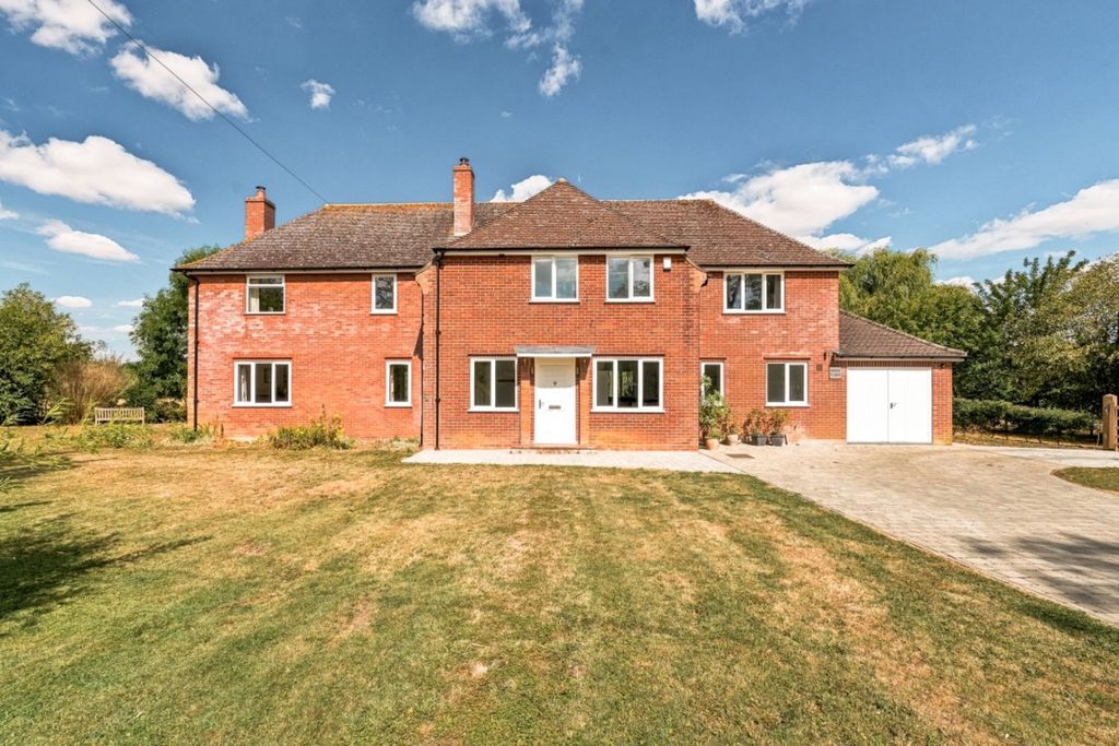 Property photo 1 of 35