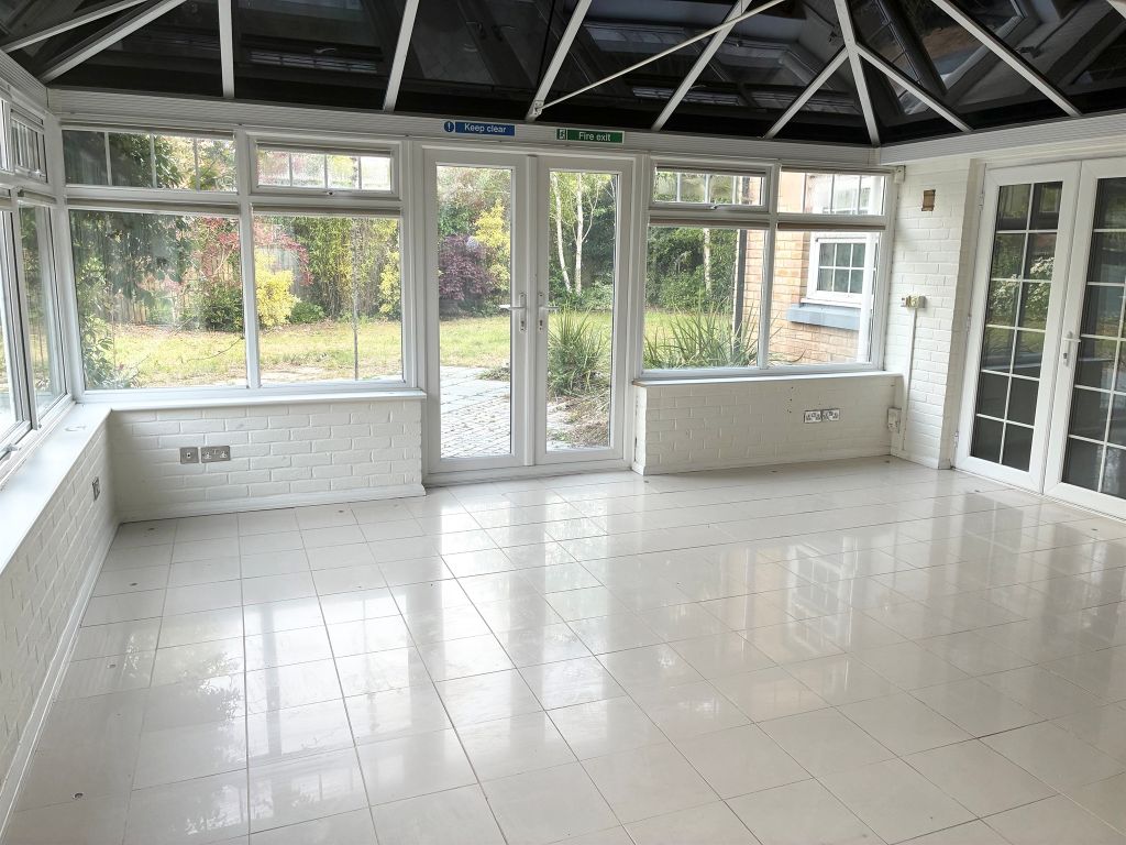 Property photo 3 of 23