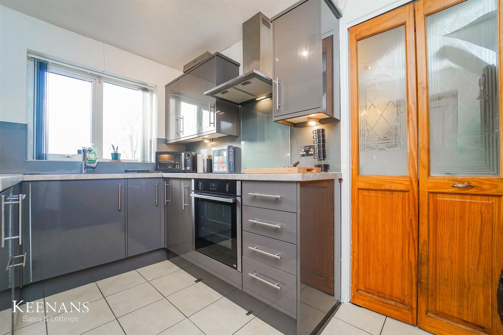 Property photo 2 of 19 5.Jpg