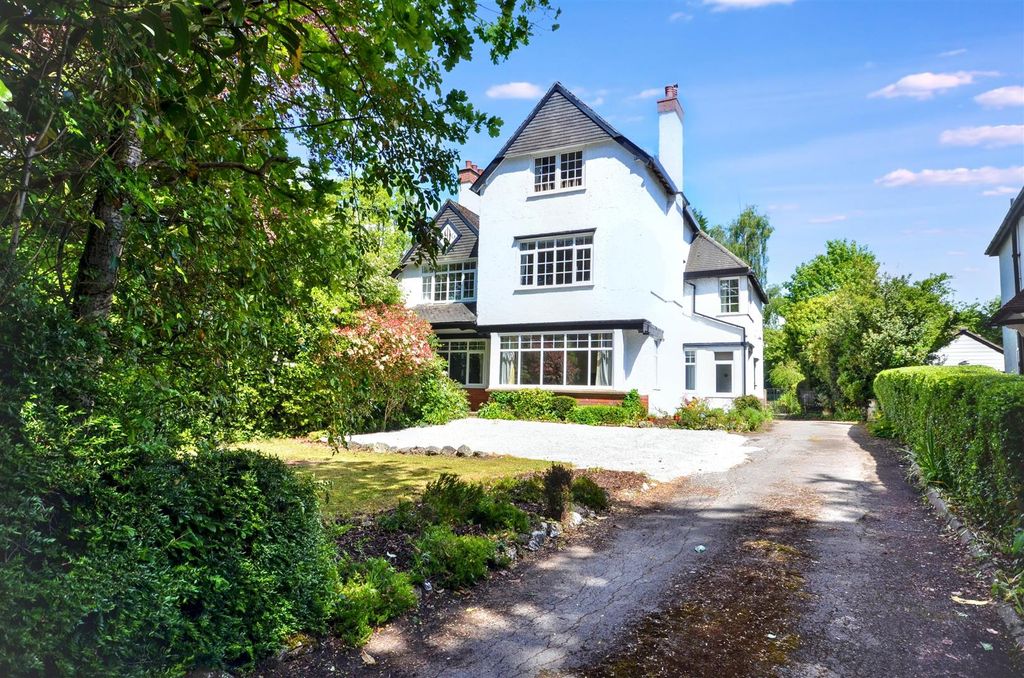 Property photo 1 of 30