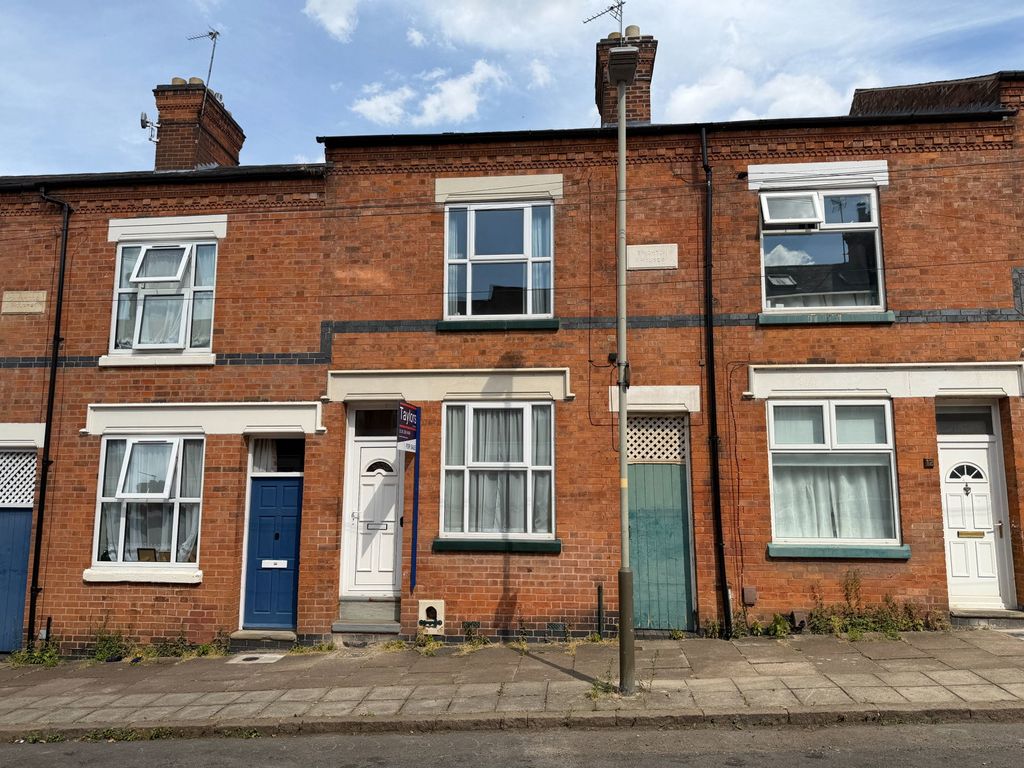 Property photo 1 of 22