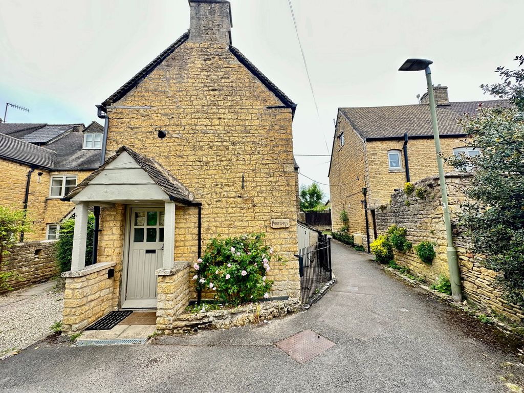 Property photo 1 of 6