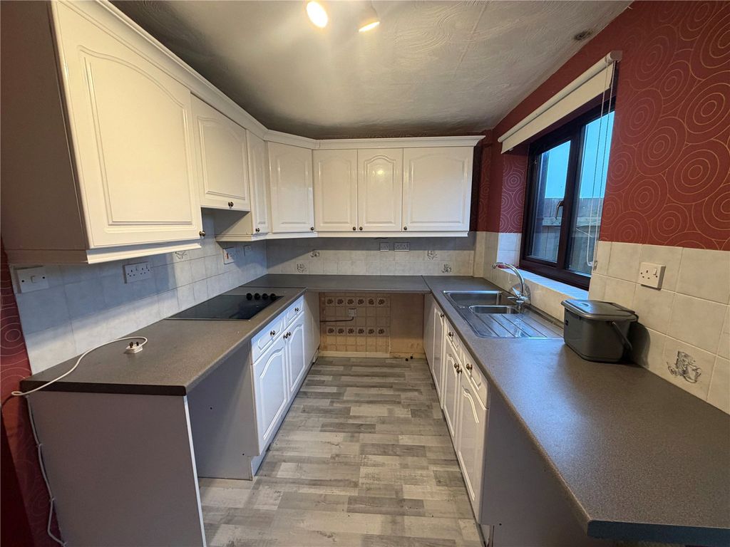 Property photo 3 of 14 Picture No. 01