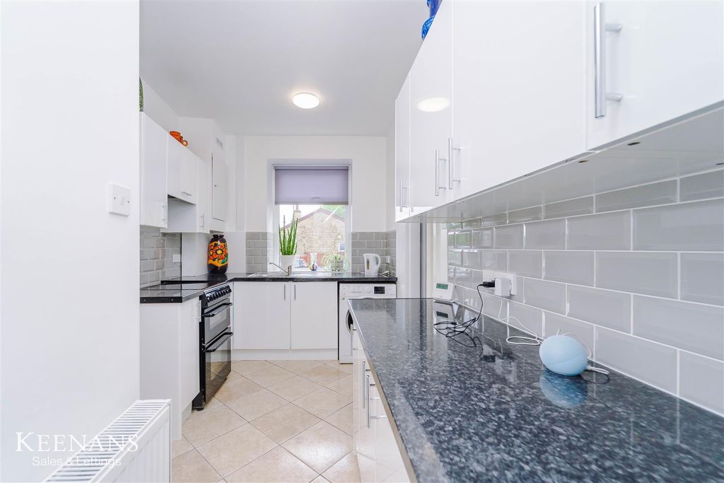 Property photo 2 of 19 2.Jpg