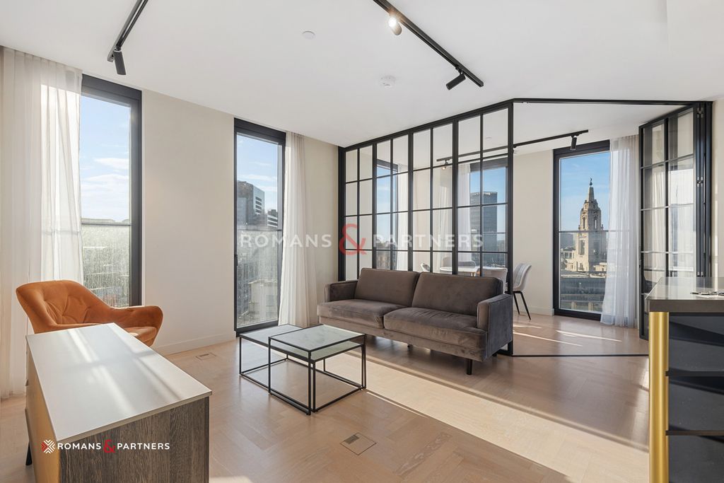 Property photo 3 of 22