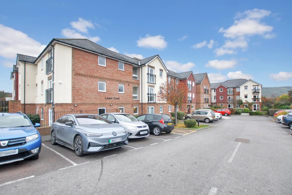 Property photo 2 of 15 Front