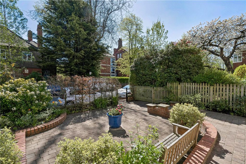 Property photo 3 of 17 Picture No. 05