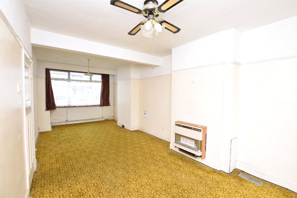 Property photo 3 of 11 Picture No. 01