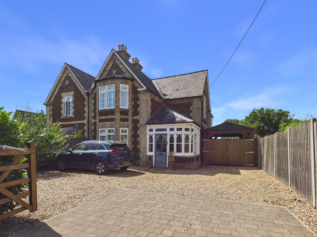 Property photo 1 of 26