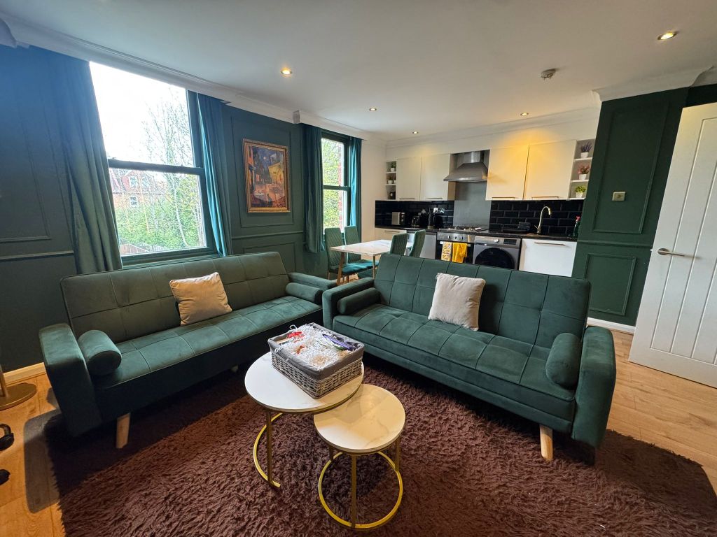 Property photo 3 of 25