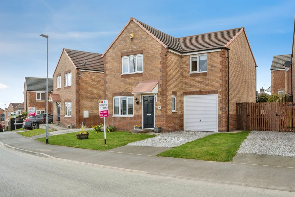 Property photo 1 of 23