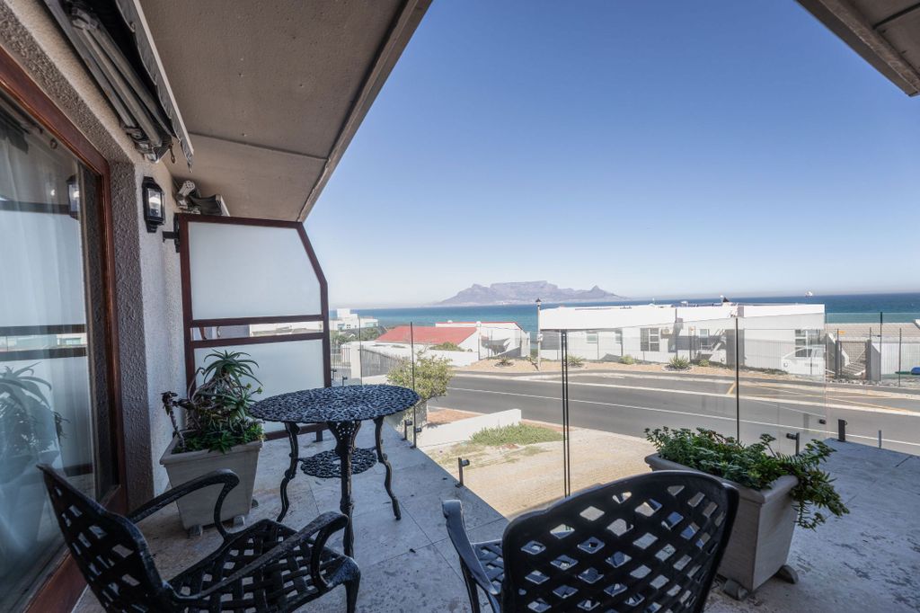 Property photo 2 of 40 1TV1733407