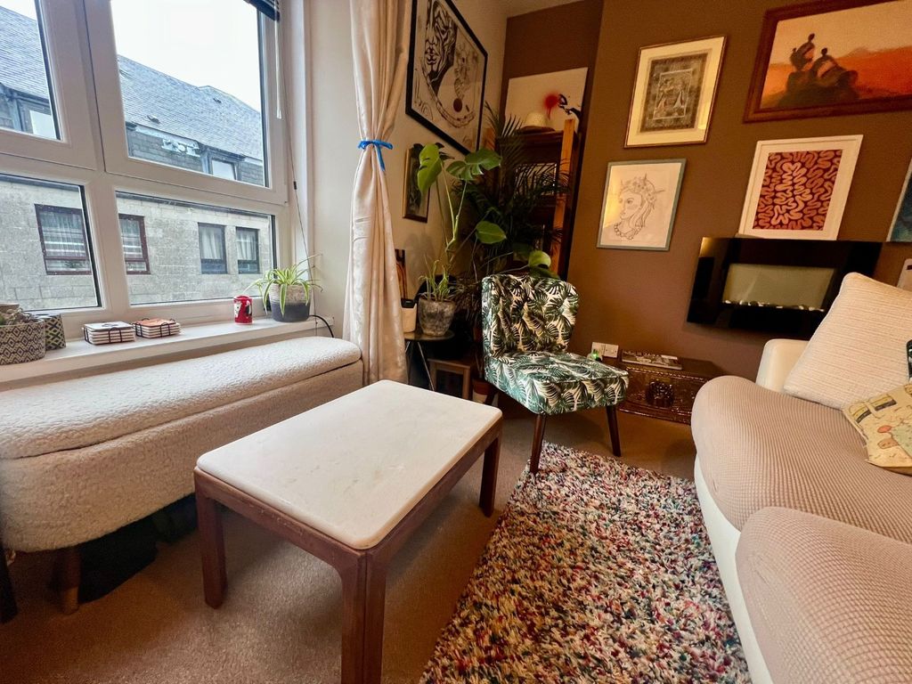 Property photo 1 of 11 Photo 1