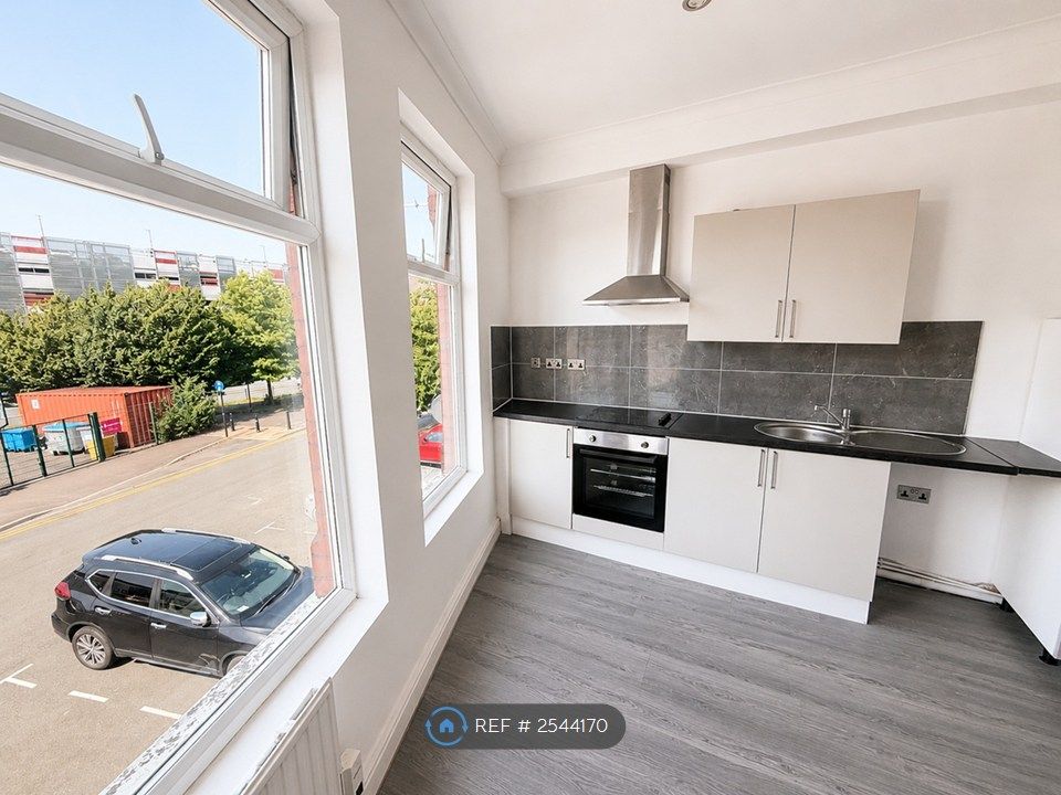 Property photo 1 of 4