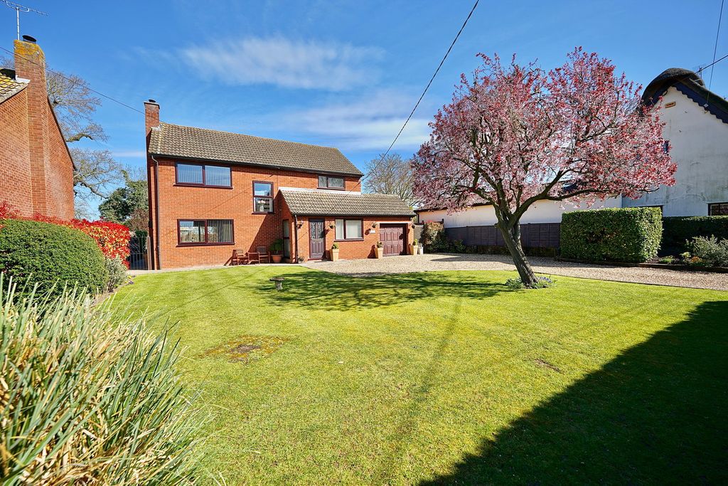 Property photo 1 of 22