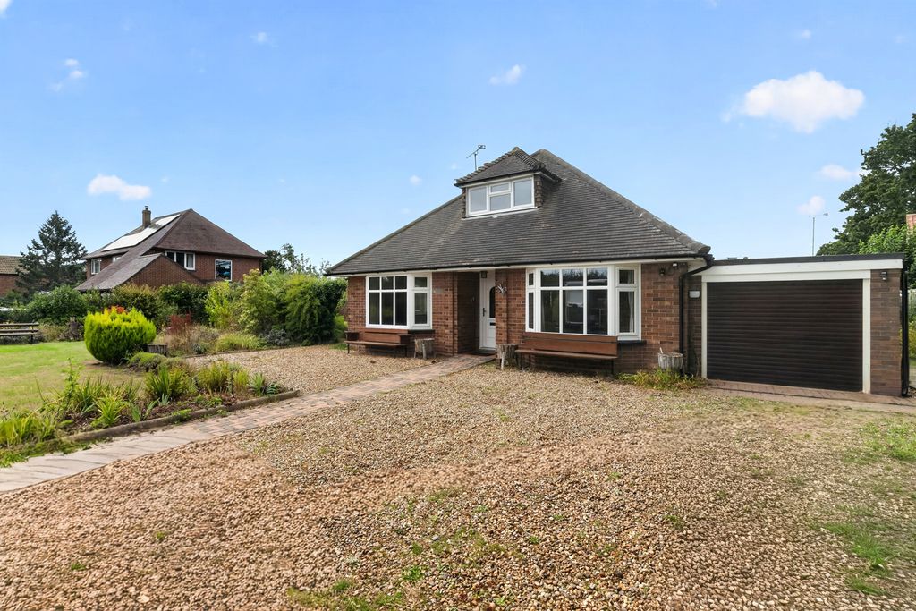 Property photo 1 of 24 Pbox-Img.Jpg