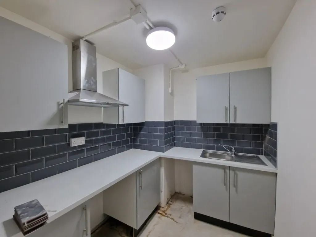 Property photo 3 of 3