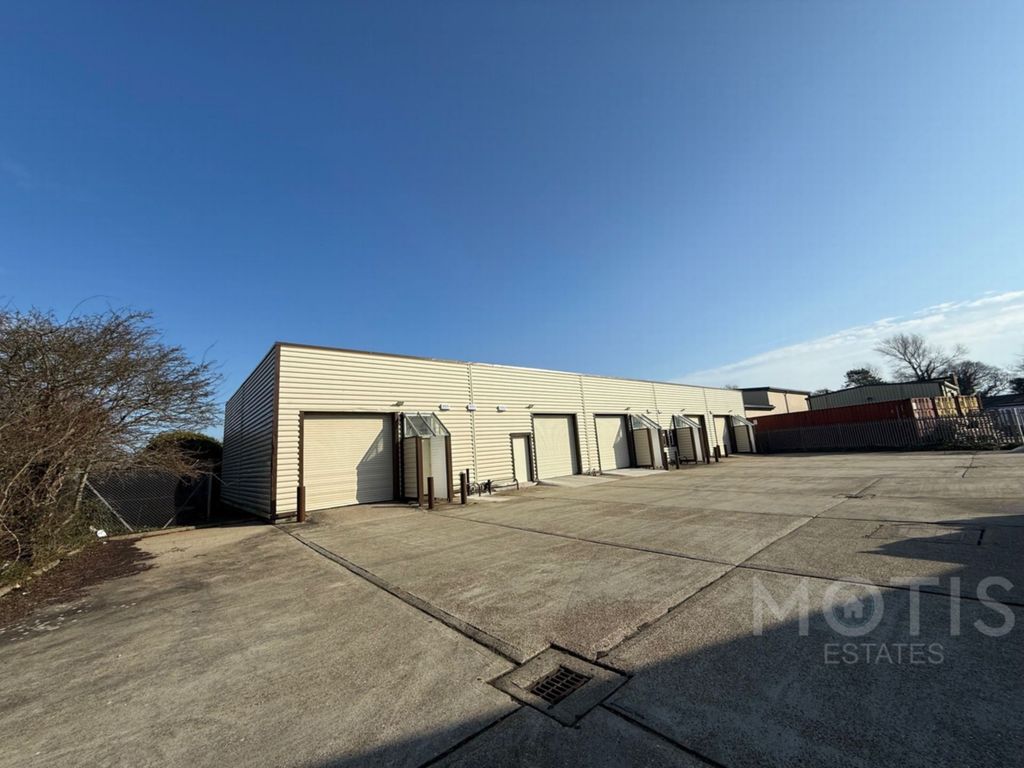 Property photo 2 of 7 Photo 2