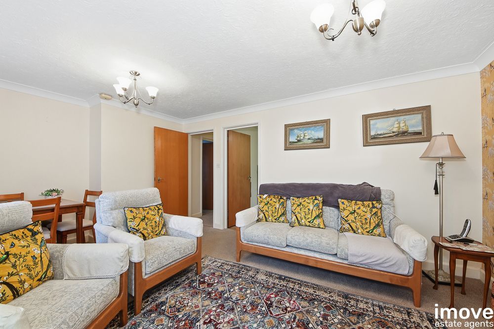 Property photo 3 of 7