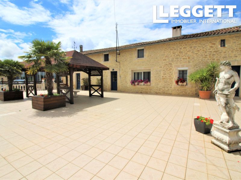 Property photo 1 of 10