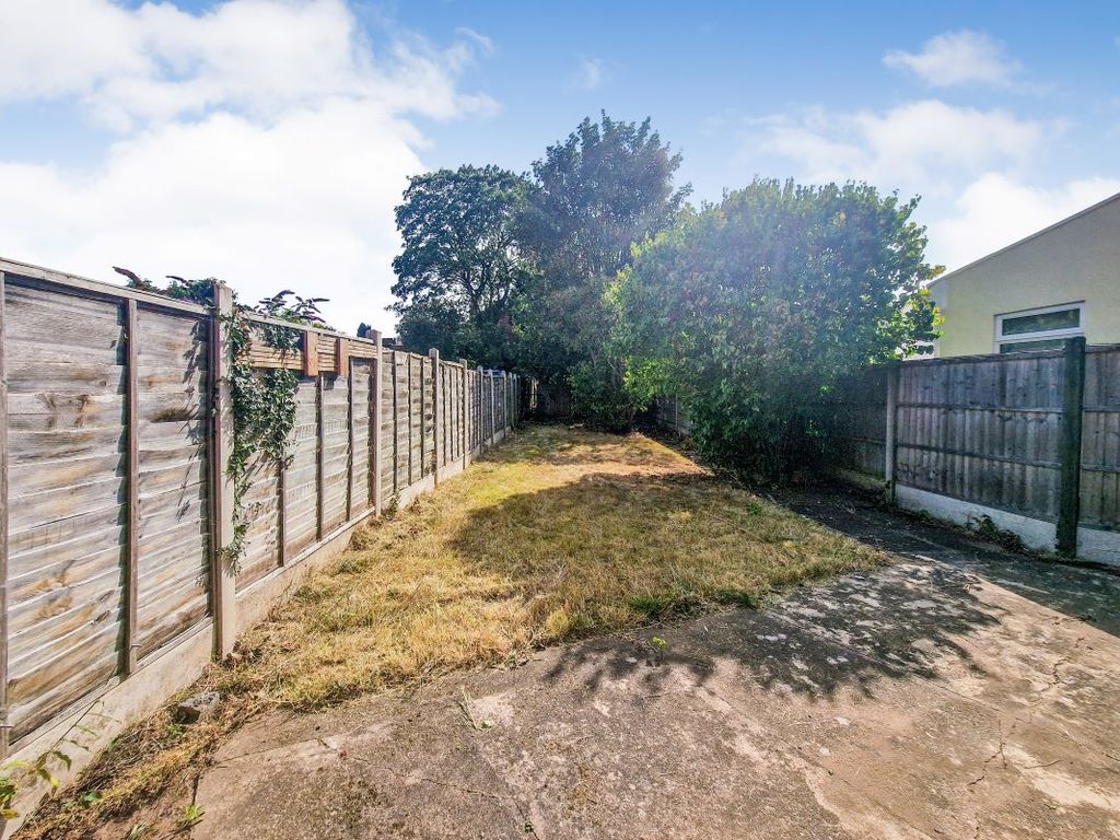Property photo 3 of 4