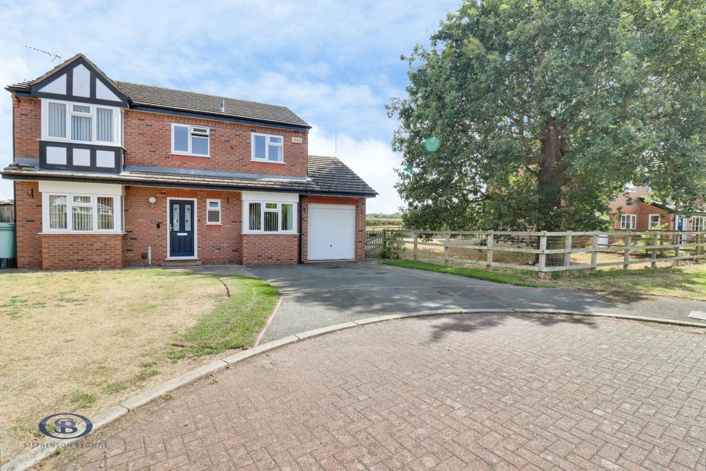 Property photo 1 of 34 Pbox-Img.Jpg