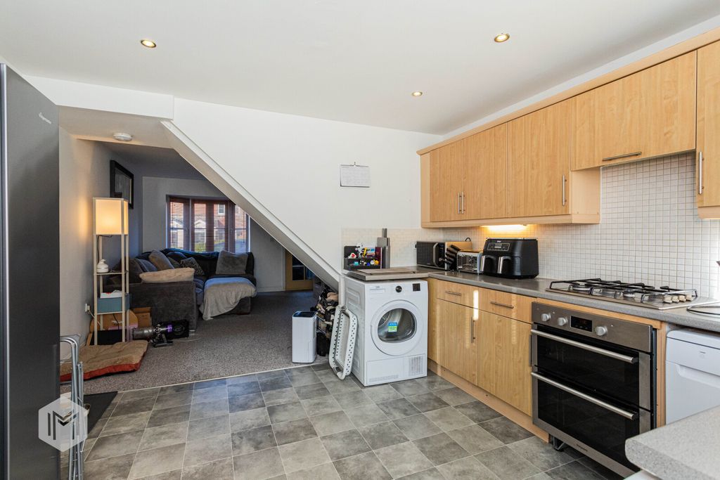 Property photo 3 of 14 Picture No. 25