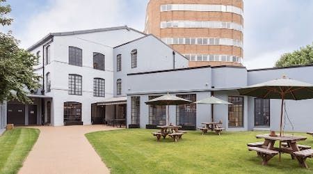 Property photo 2 of 6 5379102370c443ee50F46108A7Ca282d212External.Jpg