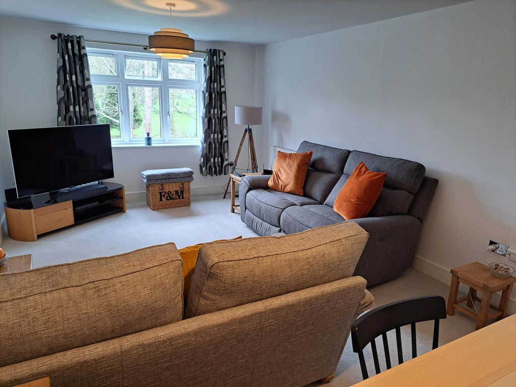 Property photo 3 of 13