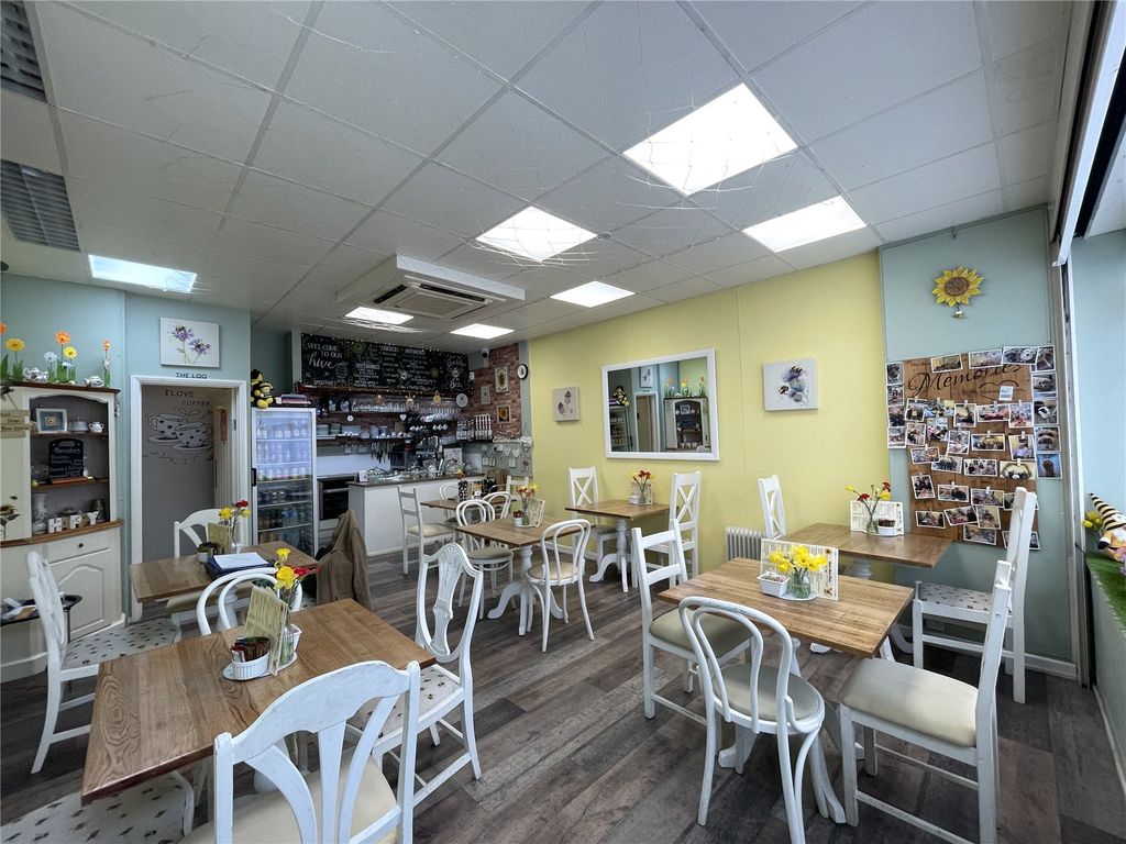 Property photo 2 of 7 Picture No. 03