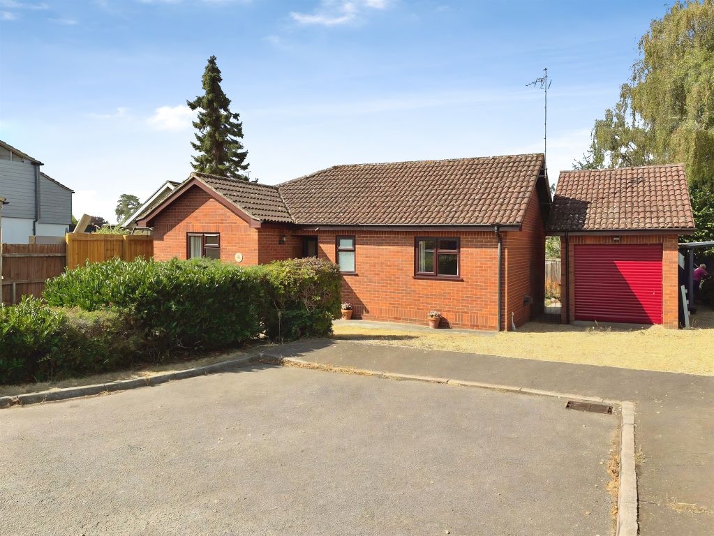 Property photo 1 of 9