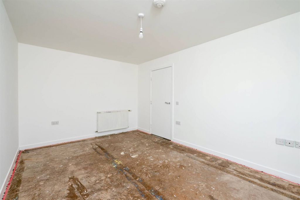 Property photo 3 of 20 Picture No. 14