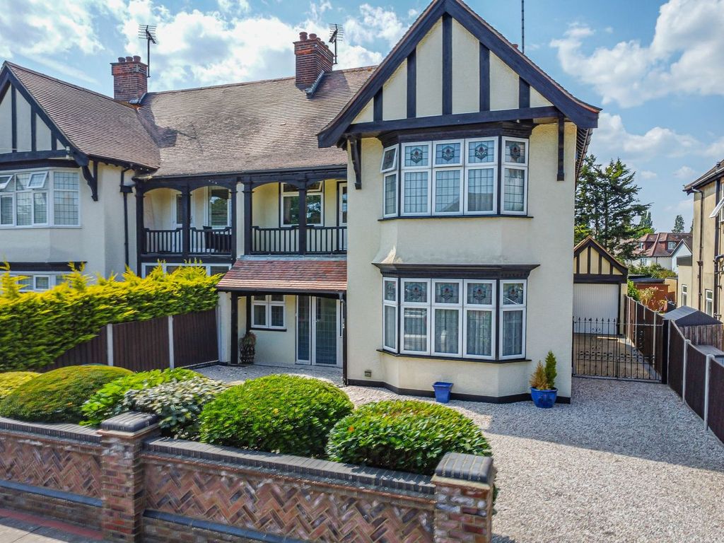 Property photo 1 of 29