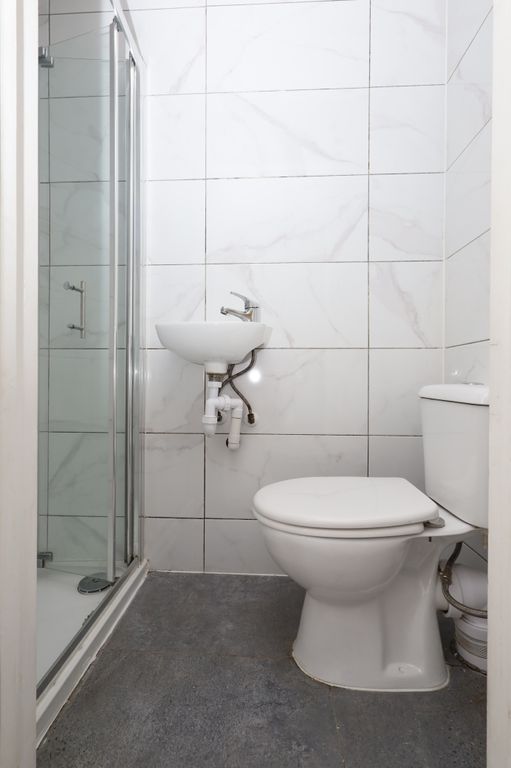 Property photo 2 of 4