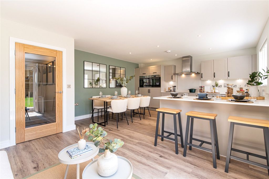 Property photo 3 of 19 Picture No. 27