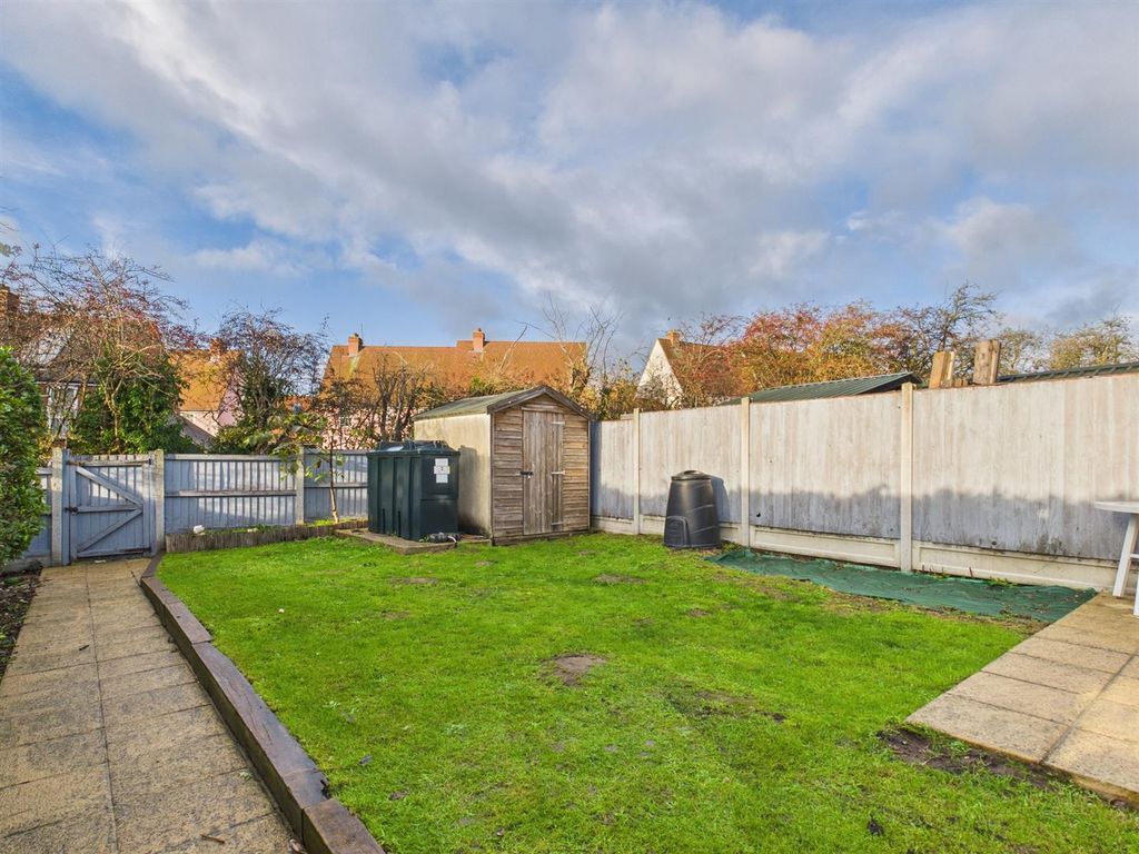 Property photo 2 of 20 Garden