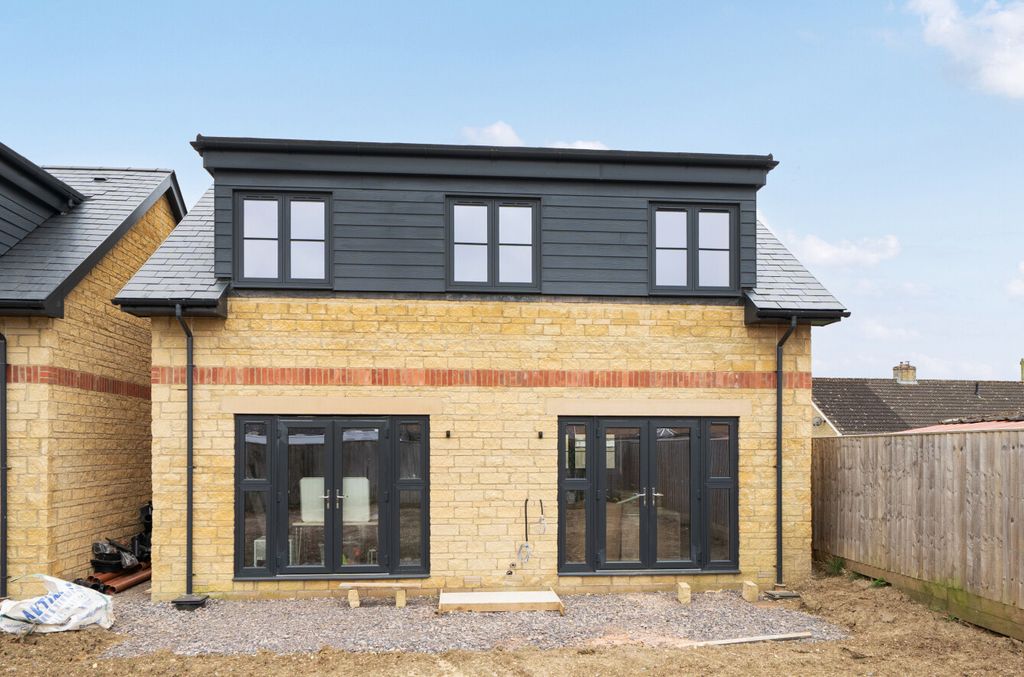 Property photo 2 of 10 Rear Elevation