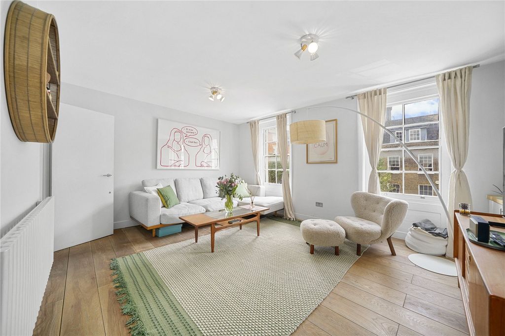 Property photo 2 of 16 Reception Room