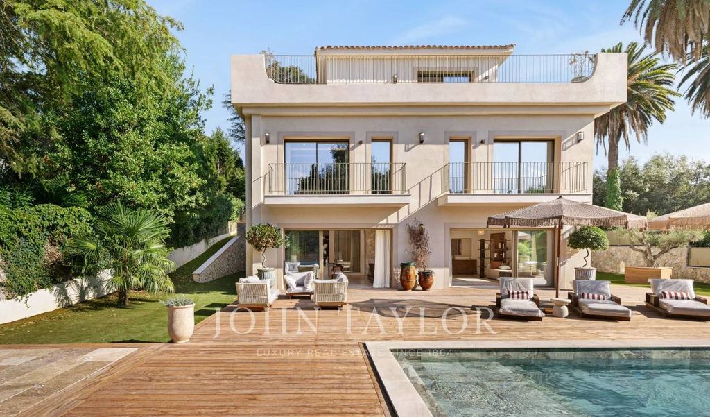Property photo 1 of 34 Villa In A Prestigious Gated Estate, Just Minutes From The Croisette